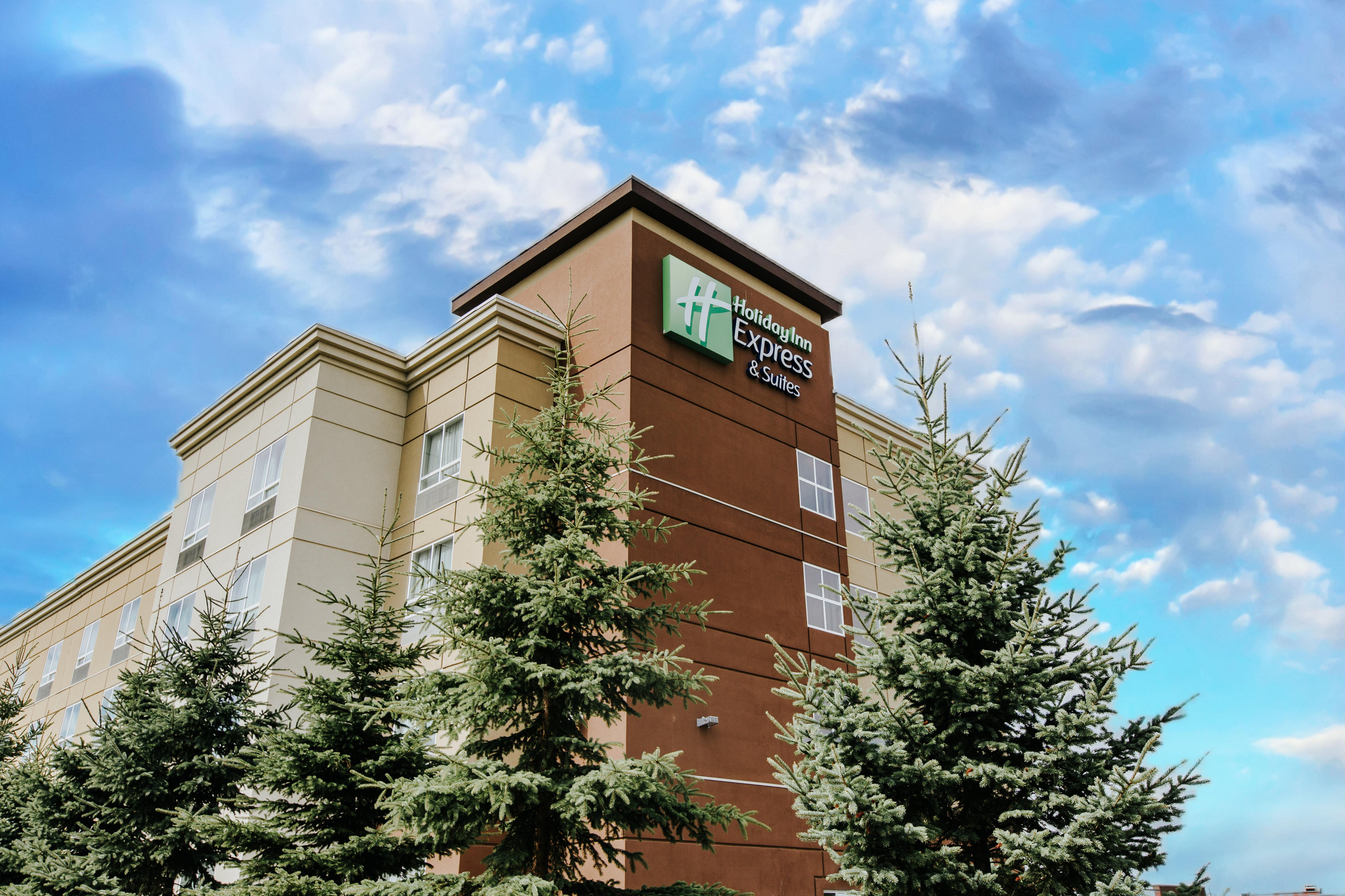 Holiday Inn Express & Suites Spruce Grove - Stony Plain By Ihg Exterior foto
